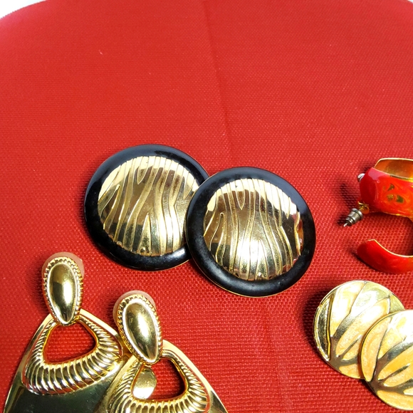 VINTAGE pierced earrings bundle of four - Picture 2 of 12